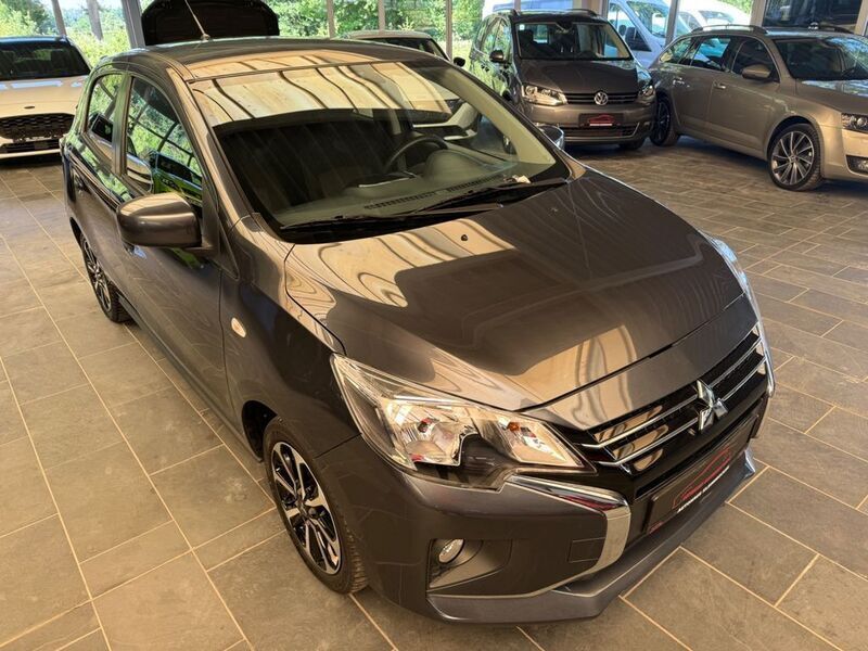 Grau Gebraucht 2023 Mitsubishi Space Star Select+ Limousine | 13.699 € (Fairer Preis) - Bild 1/4