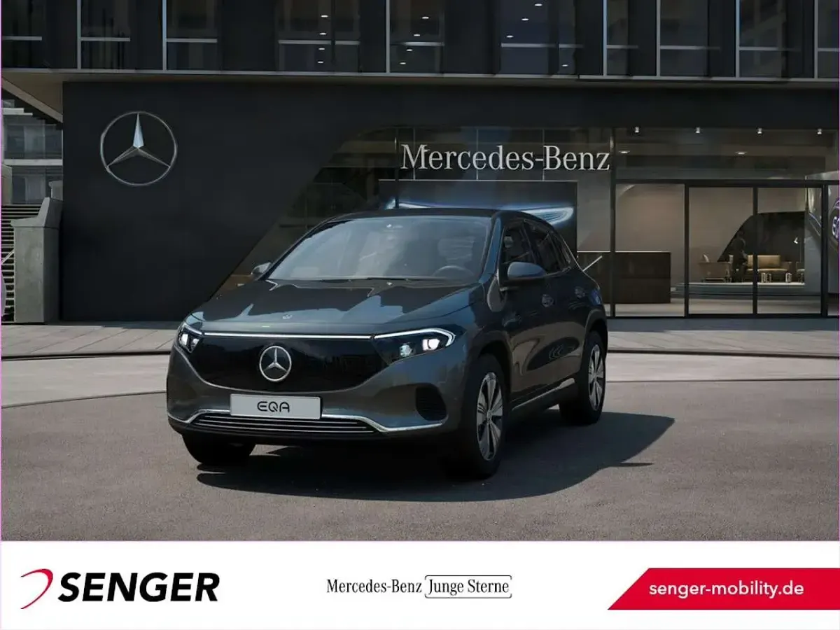 Gebraucht Mercedes EQA300 Progressive 167 kW (228 PS) 2025 SUV
