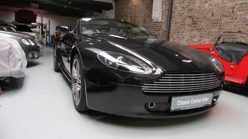 Schwarz Gebraucht 2008 Aston Martin V8 Vantage Coupé | 67.400 € - Bild 1/4