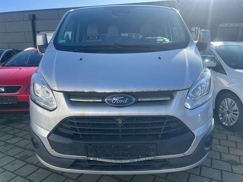 Silber Gebraucht 2017 Ford Transit Custom Titanium Van / Kleinbus | 12.950 € (Guter Preis) - Bild 1/4