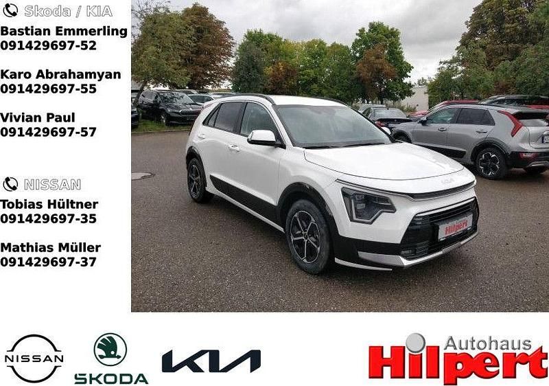Weiß Neu 2025 Kia Niro Vision SUV | 35.840 € (Guter Preis) - Bild 1/4