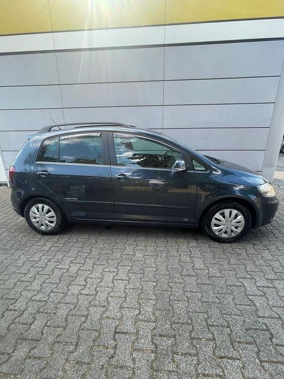 Gebraucht VW Golf Plus Cross 122 PS (89 kW) 2009 Blau Van / Kleinbus