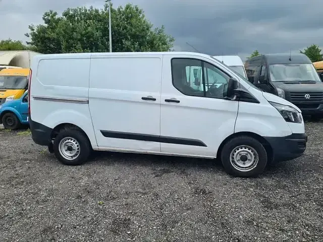 Usata Ford Transit Custom 140 CV (102 kW) 2018 Bianco Berlina