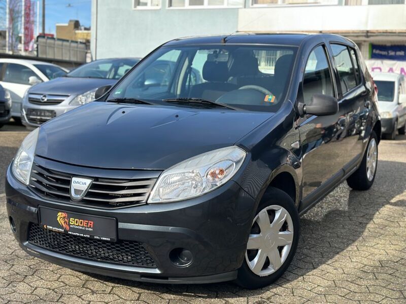 Grau Gebraucht 2008 Dacia Sandero Ambiance Kleinwagen | 1.999 € (Fairer Preis) - Bild 1/4