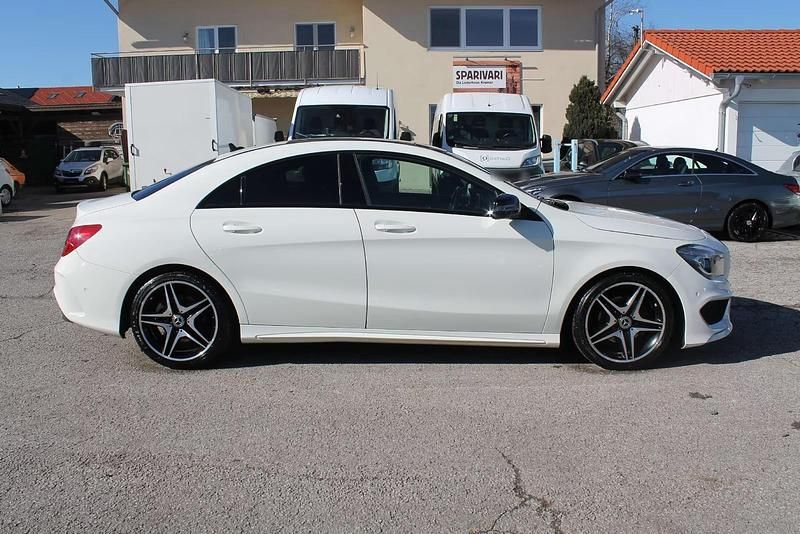 Gebraucht Mercedes CLA200 AMG line 156 PS (114 kW) 2014 Weiß Limousine
