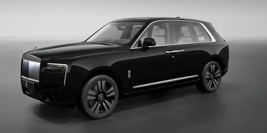 Neu Rolls Royce Cullinan 544 PS (400 kW) 2026 Schwarz SUV