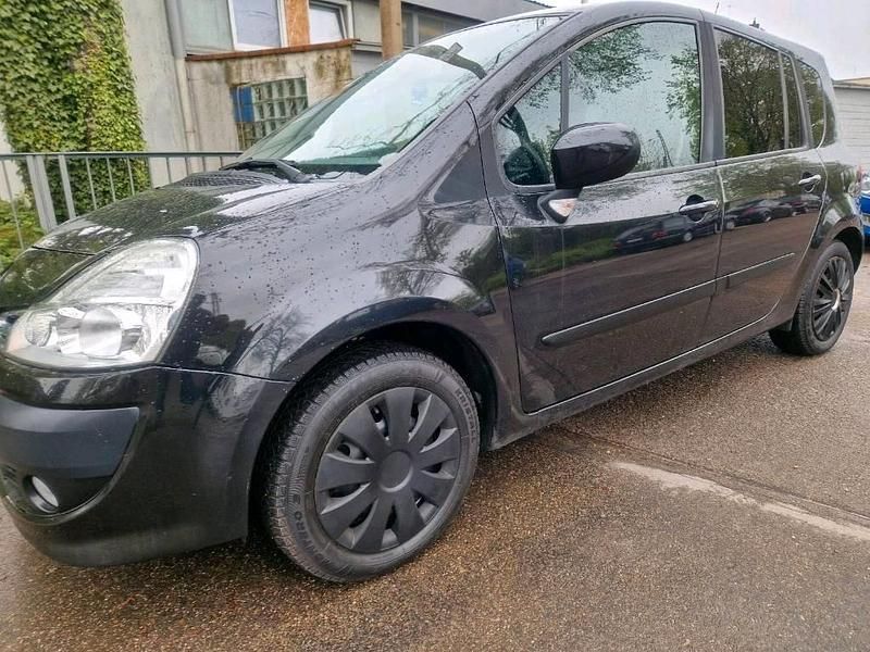 Usata Renault Modus 90 CV (66 kW) 2009 Nero Monovolume