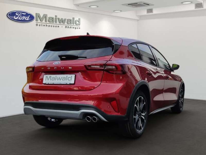 Gebraucht Ford Focus Active X 155 PS (114 kW) 2025 Fantastic red tc Limousine