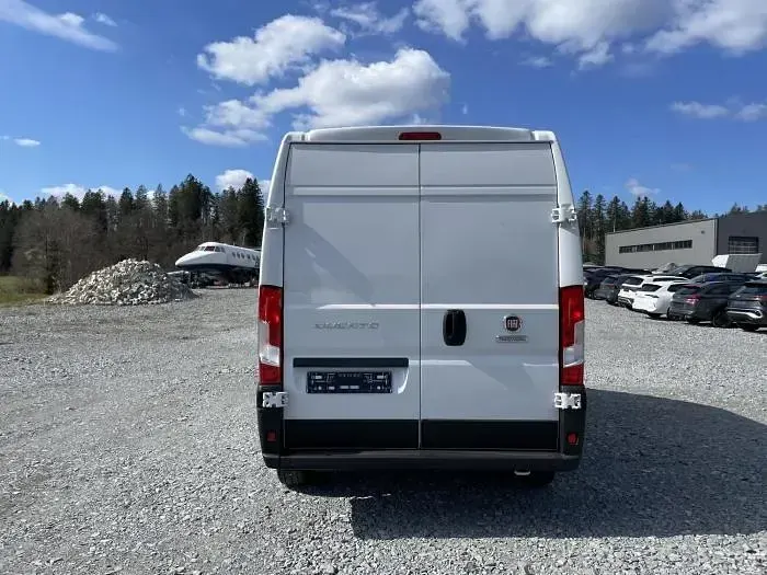 Gebraucht Fiat Ducato 120 PS (88 kW) 2024 Weiß Van