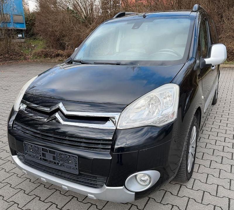 Gebraucht Citroën Berlingo SELECTION 98 PS (72 kW) 2012 Schwarz Van / Kleinbus