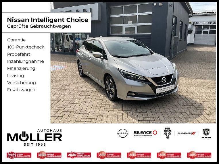 Blade silver metallic Gebraucht 2022 Nissan Leaf N-Connecta Kleinwagen | 15.990 € (Fairer Preis) - Bild 1/4