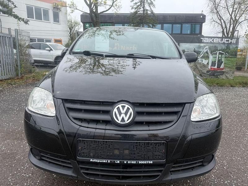 Second-hand VW Fox 54 CP (39 kW) 2006 Negru Hatchback