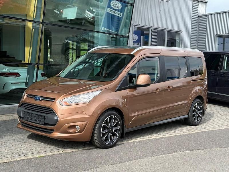Braun Gebraucht 2014 Ford Tourneo Connect Titanium Van / Kleinbus | 14.999 € (Etwas zu teuer) - Bild 1/4
