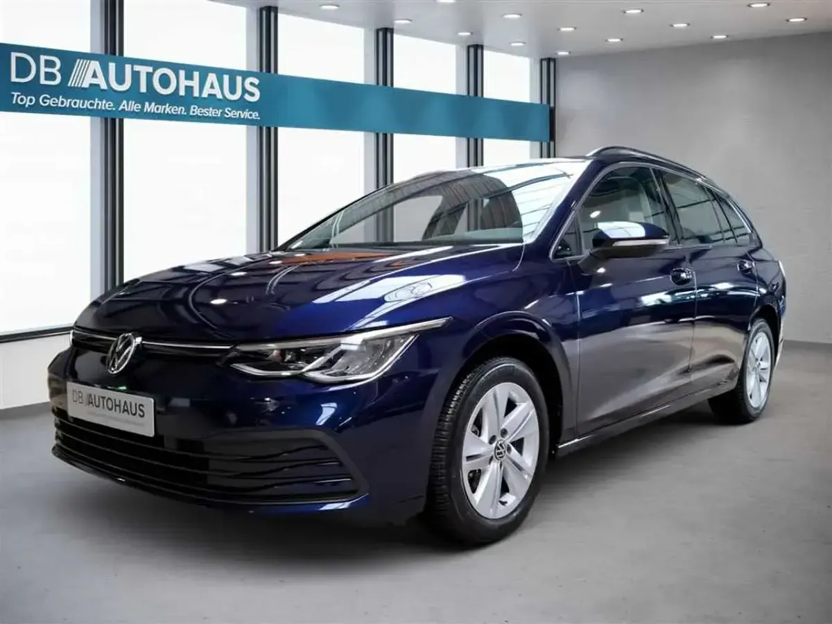 Używany VW Golf VIII Life 110 KM (80 kW) 2024 Kombi