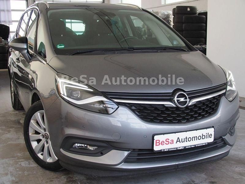 Grau Gebraucht 2019 Opel Zafira Life Innovation Van | 13.990 € (Superpreis) - Bild 1/4