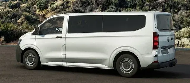 Neu VW T7 150 PS (110 kW) 2026 Clear white Van