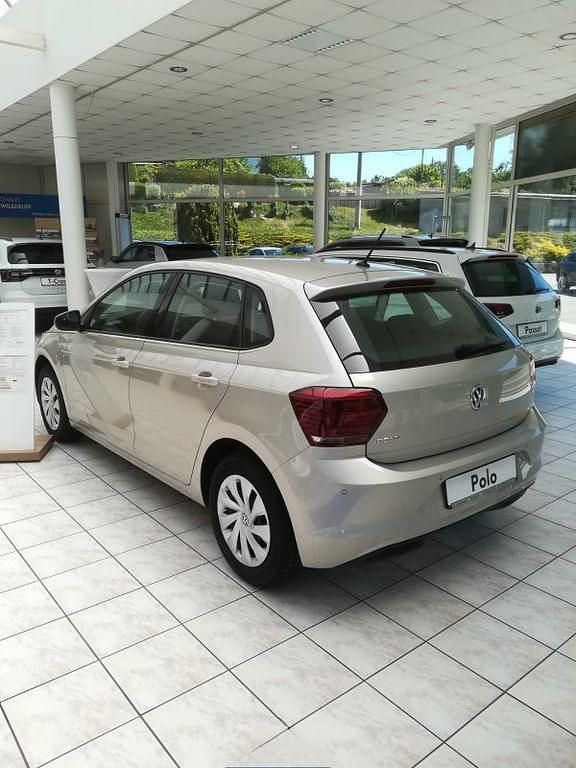 Gebraucht VW Polo IQ Drive 95 PS (69 kW) 2020 Silber Kleinwagen