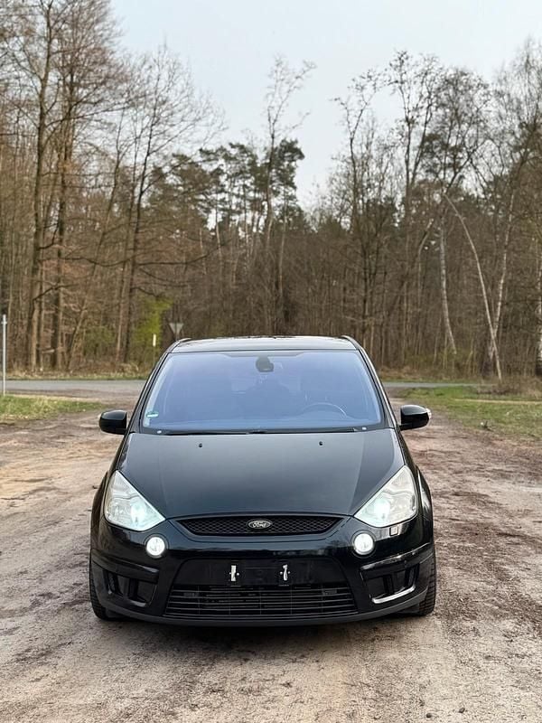 Gebraucht Ford S-MAX Titanium 215 PS (158 kW) 2008 Schwarz Van / Kleinbus