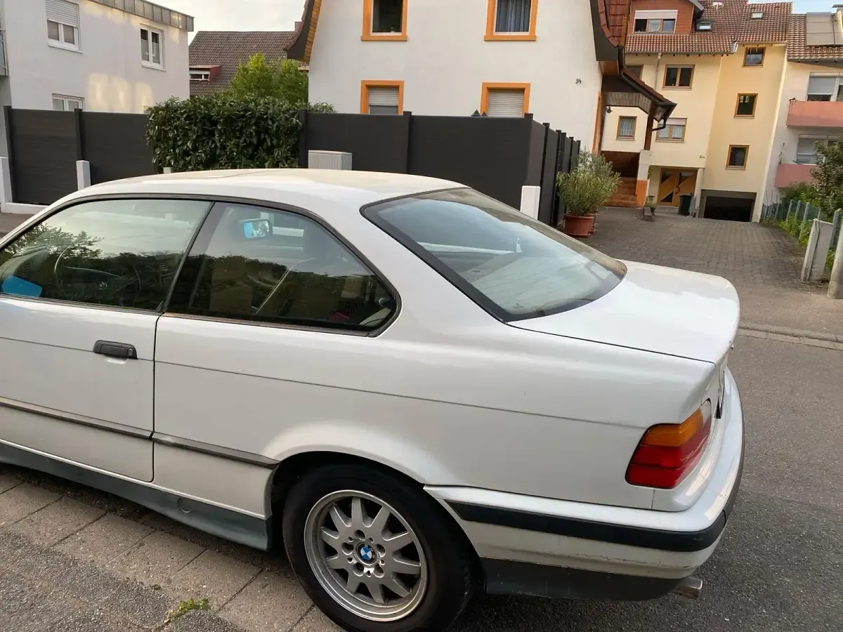 Brugt BMW 318 190 HK (139 kW) 1995 Hvid Coupe