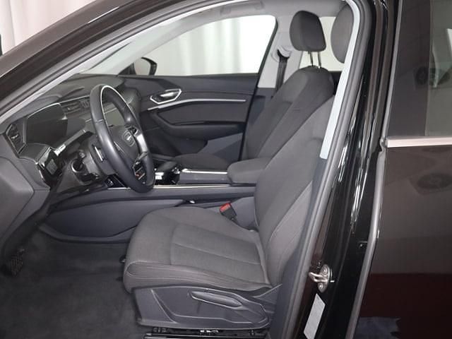 Gebraucht Audi e-tron Comfort 300 kW (408 PS) 2023 SUV