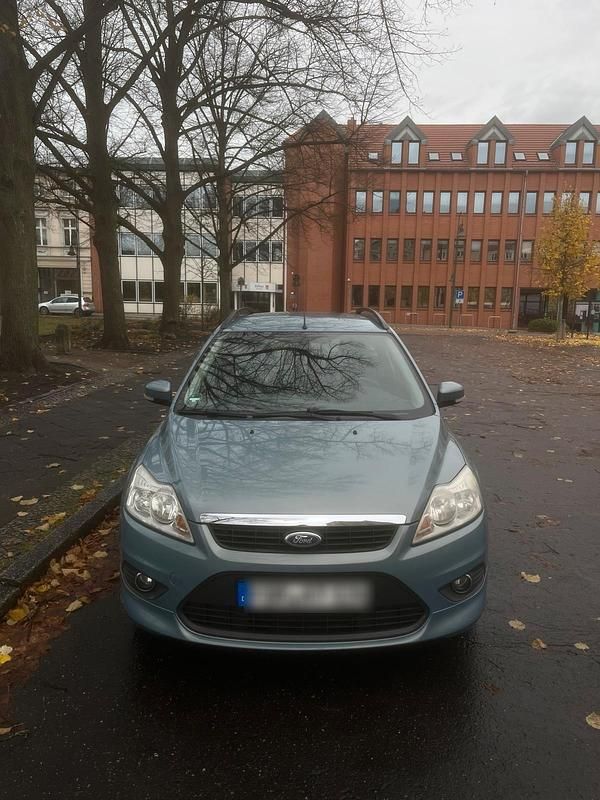 Gebraucht 2009 Ford Focus Kombi | 2.300 € (Etwas zu teuer) - Bild 1/4