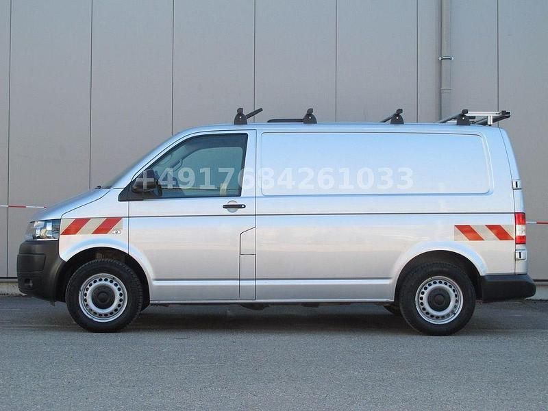 Gebraucht VW Transporter 140 PS (102 kW) 2014 Reflexsilber Van