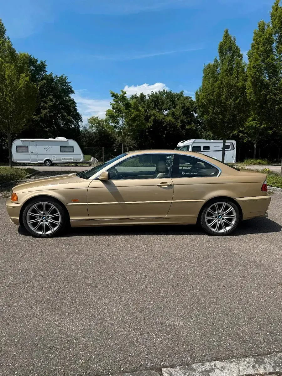 Gebraucht BMW 325 192 PS (141 kW) 2000 Gold Coupé