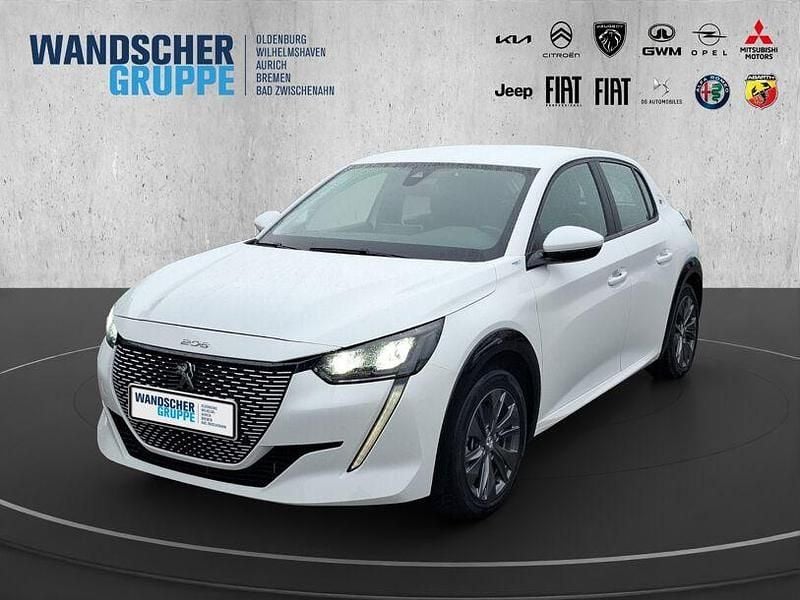 Weiß Gebraucht 2021 Peugeot e-208 Active Kleinwagen | 12.990 € (Superpreis) - Bild 1/2