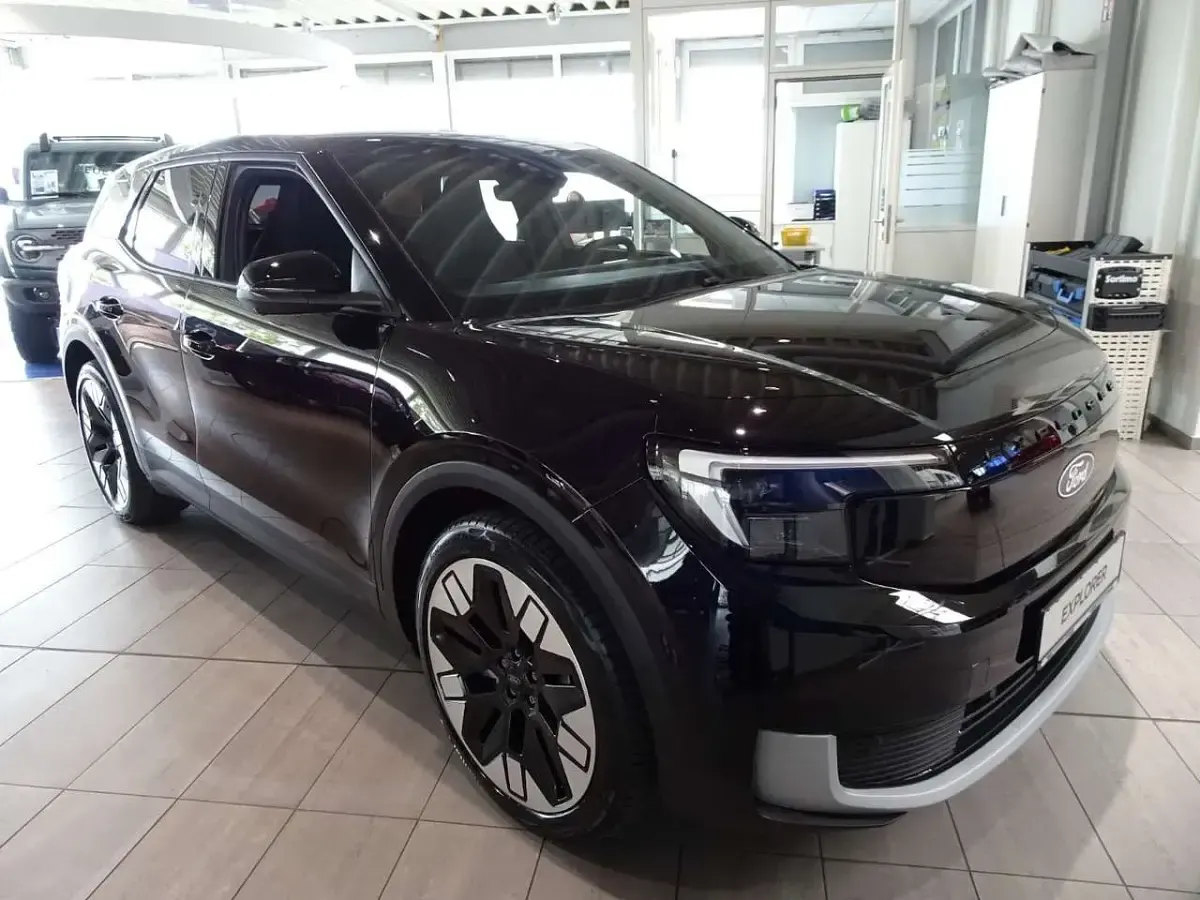 Neu Ford Explorer Premium 210 kW (286 PS) 2026 Agate black SUV