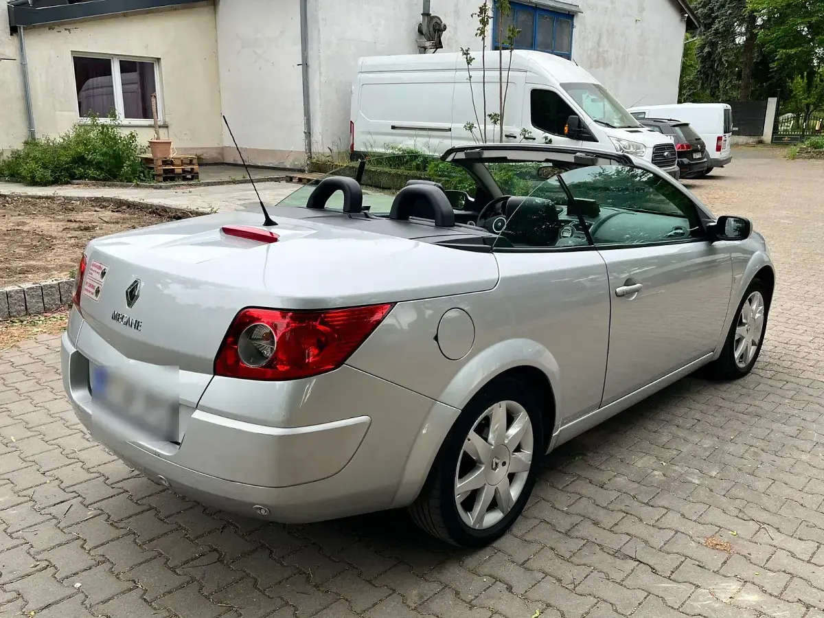 Gebraucht Renault Mégane Cabriolet Privilege 131 PS (96 kW) 2008 Silber Cabrio