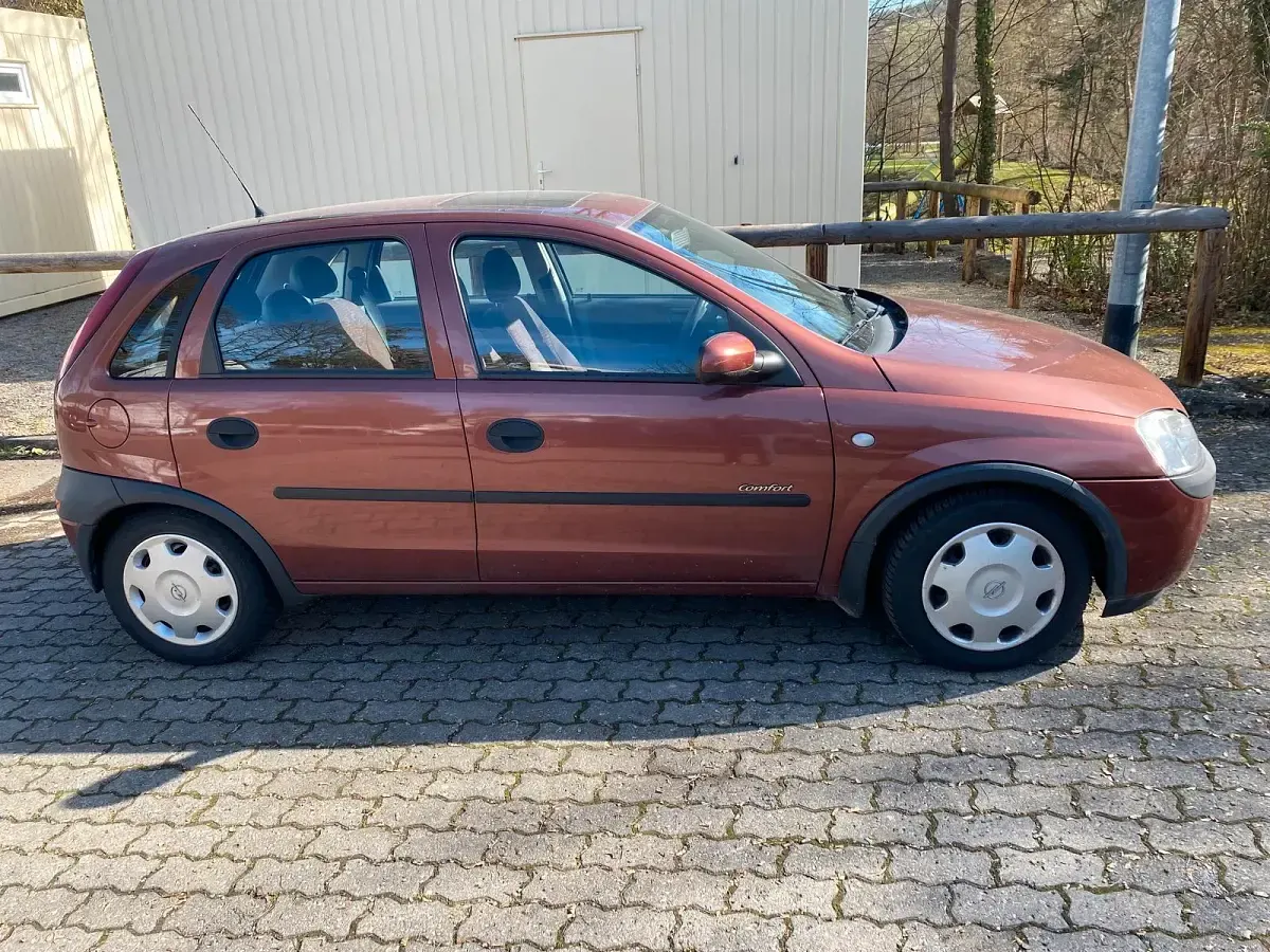 Gebraucht Opel Corsa 75 PS (55 kW) 2001 Andere farben Kleinwagen