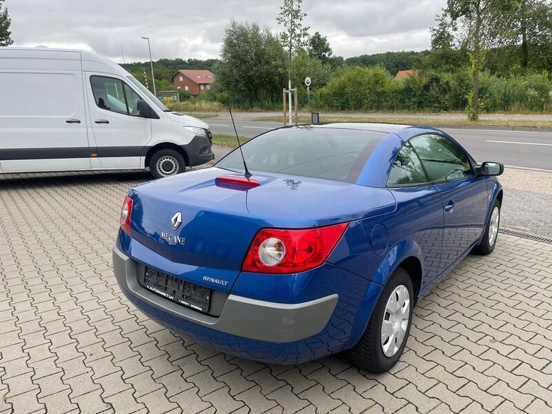 Gebraucht Renault Mégane Cabriolet Authentique 111 PS (81 kW) 2006 Blau metallic Cabrio