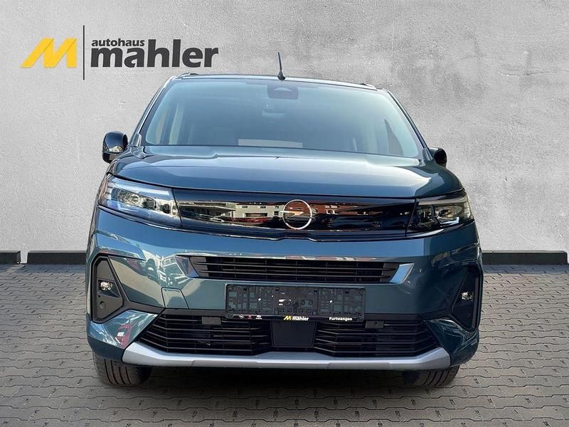 Neu Opel Combo Life 131 PS (96 kW) 2026 Blau Van / Kleinbus