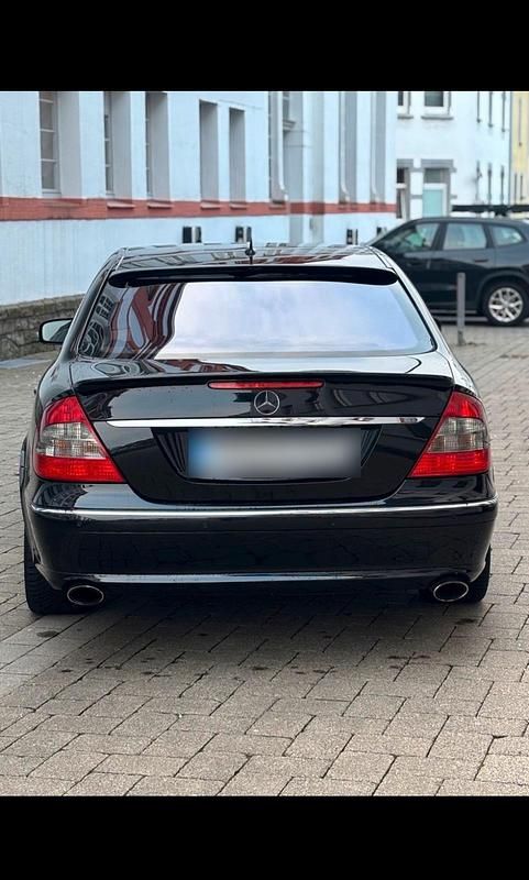 Gebraucht Mercedes E320 224 PS (164 kW) 2007 Limousine