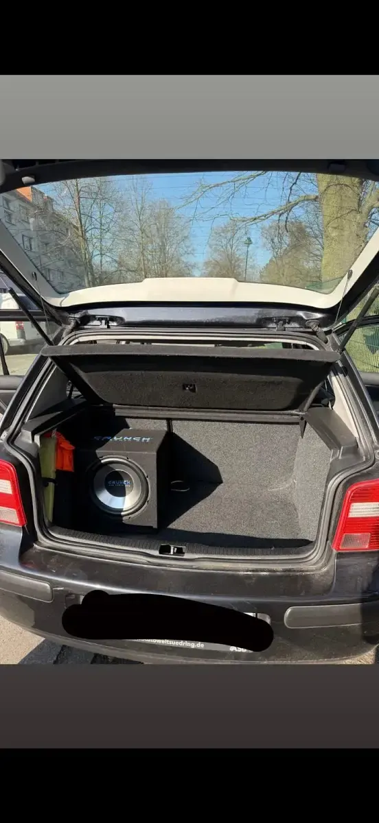 Gebraucht VW Golf IV 102 PS (75 kW) 2002 Schwarz Kleinwagen