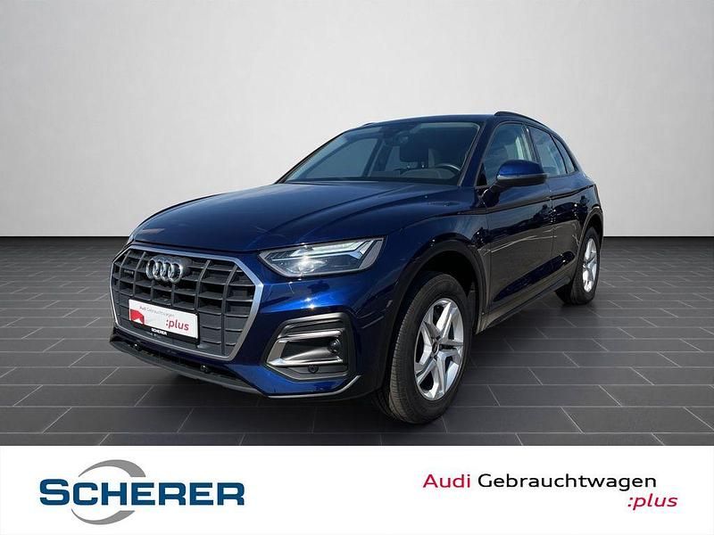 Navarrablau metallic (metallic) Gebraucht 2022 Audi Q5 Basis SUV | 36.480 € (Fairer Preis) - Bild 1/4