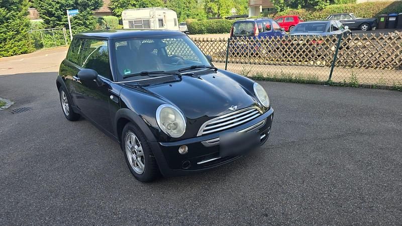 Gebraucht Mini Cooper 90 PS (66 kW) 2005 Schwarz Kleinwagen