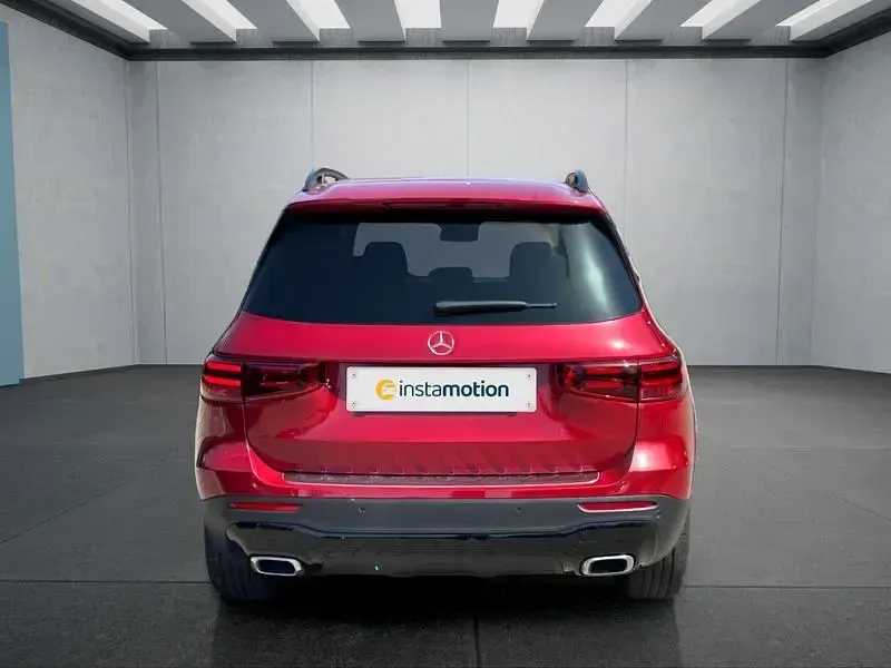 Gebraucht Mercedes GLB250 224 PS (164 kW) 2025 Rot SUV