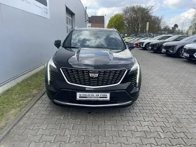 Gebraucht Cadillac XT4 174 PS (127 kW) 2022 Schwarz SUV