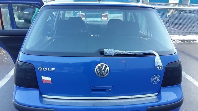 Blau Gebraucht 2001 VW Golf IV Kombi | 1.500 € (Fairer Preis) - Bild 1/4