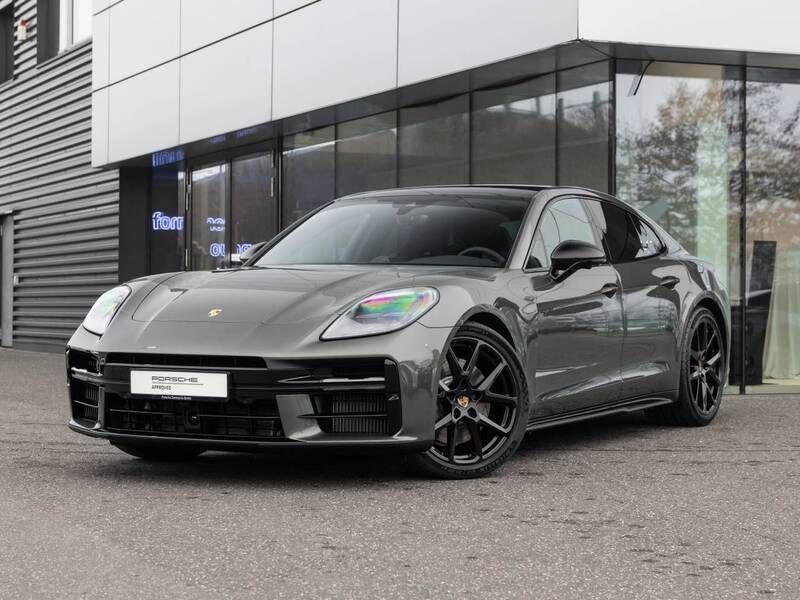 Aventuringrünmetallic Gebraucht 2025 Porsche Panamera 4 Limousine | 139.900 € (Superpreis) - Bild 1/4