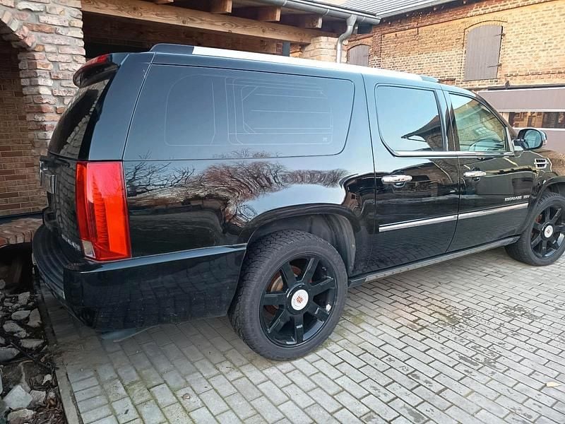 Gebraucht Cadillac Escalade 419 PS (308 kW) 2014 Schwarz SUV