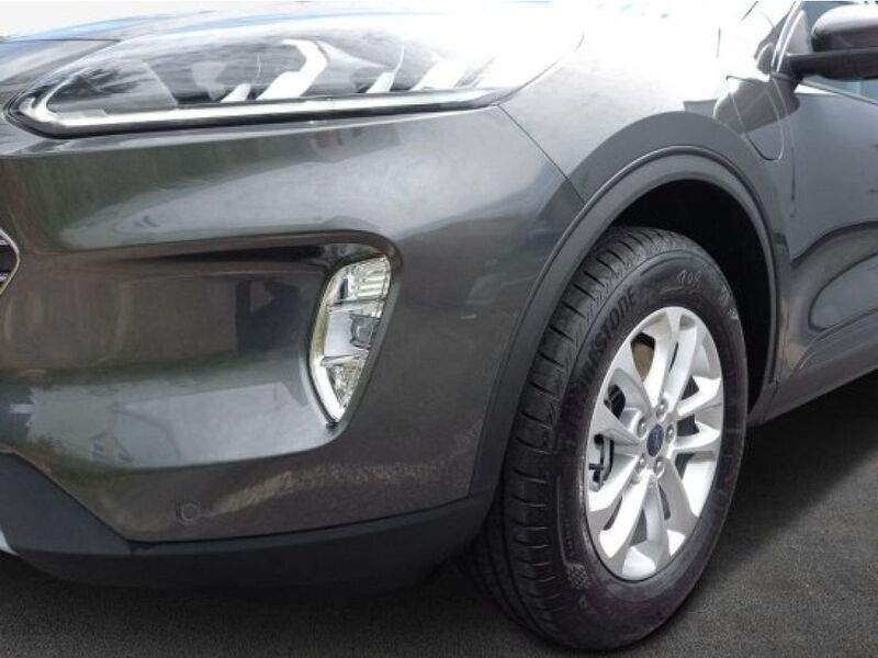 Gebraucht Ford Kuga Titanium 152 PS (111 kW) 2021 Magneticgrau (metallic) SUV