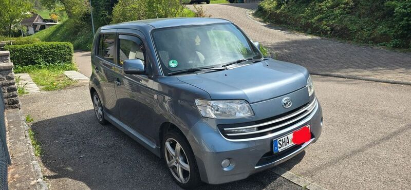 Grau Gebraucht 2007 Daihatsu Materia Van / Kleinbus | 1.890 € - Bild 1/4