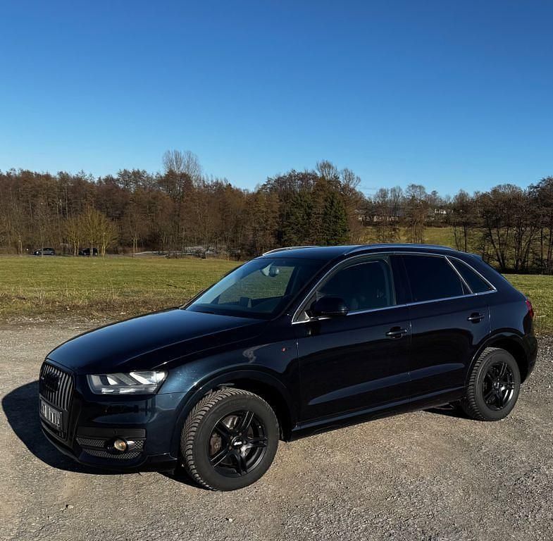 Gebraucht Audi Q3 Ambiente 177 PS (130 kW) 2013 Blau SUV