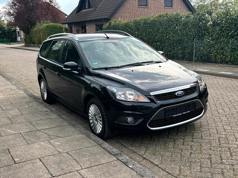 Usata Ford Focus 110 CV (80 kW) 2010 Nero Station wagon