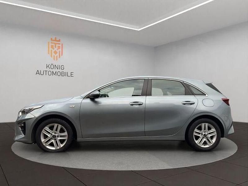 Gebraucht Kia Ceed Vision 136 PS (100 kW) 2019 Silber Kleinwagen