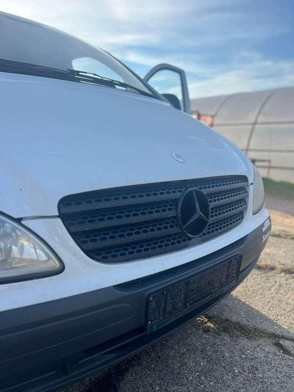 Gebraucht 2009 Mercedes Vito Van | 6.990 € (Etwas zu teuer) - Bild 1/4