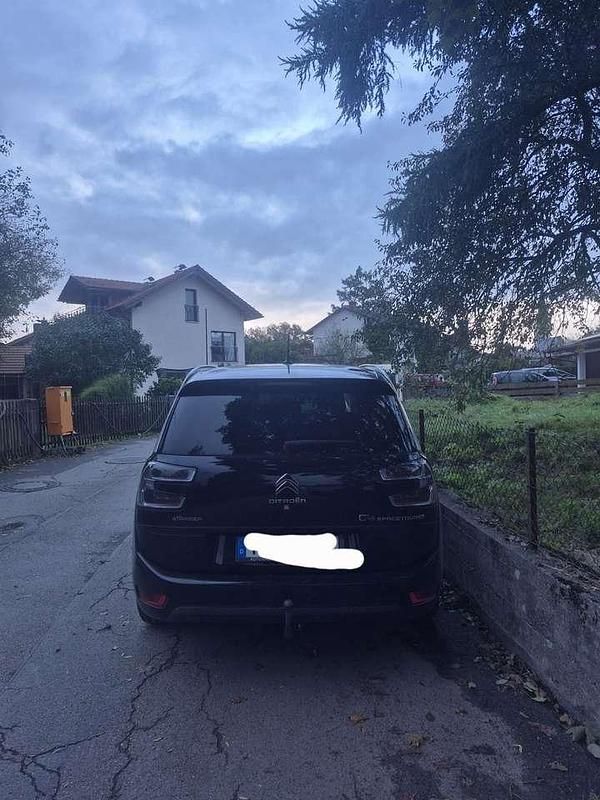 Gebraucht Citroën C4 SpaceTourer PureTech 131 PS (96 kW) 2018 Schwarz Van / Kleinbus