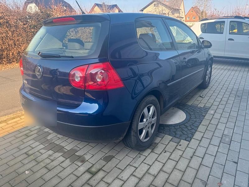 Gebraucht VW Golf V 75 PS (55 kW) 2006 Blau Kleinwagen